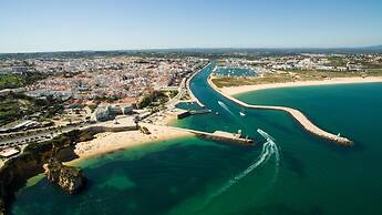 A13- Ultra Central Studio by Dreamalgarve