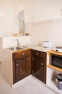 A13- Ultra Central Studio by Dreamalgarve
