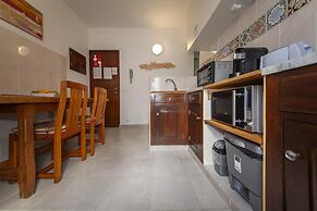A13- Ultra Central Studio by Dreamalgarve