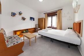 A13- Ultra Central Studio by Dreamalgarve