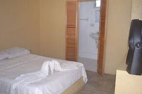 Hotel Evasión