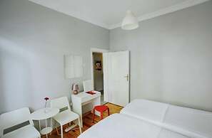 Windrose Hostel