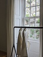 B28 Apartments