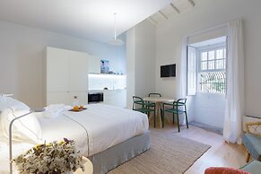 B28 Apartments