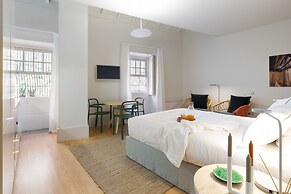 B28 Apartments