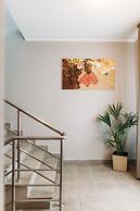 Areo Hotel & Restaurant