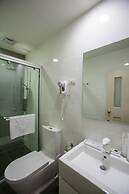 823 Tourist Hotel