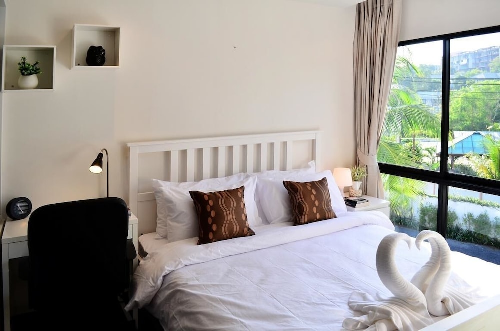 The Title East Wing by Trips Phuket