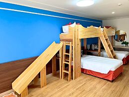 Rycom Family Resort Hotel