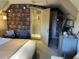 The Kingsbury at No7 & No8