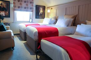 The Kingsbury at No7 & No8