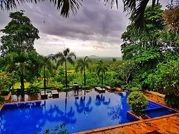 Myhouse Resort