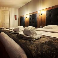 Adanaz Otel