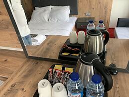 Adanaz Otel