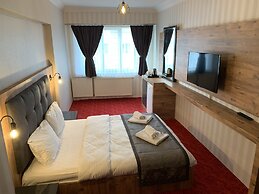 Adanaz Otel