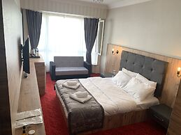 Adanaz Otel