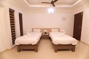 Chandra Inn