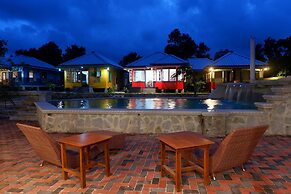 Rock and Wreck Dive Resort