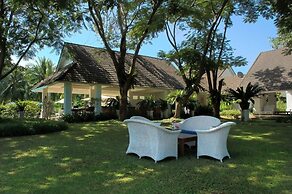 Tamarind Lake Villa