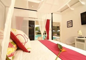 Tamarind Lake Villa