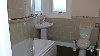 The Home Arms Guesthouse