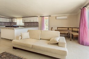 Villa Fusya by Lycia Collections