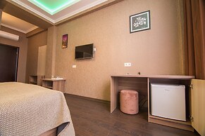 Hotel ML