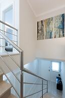 D Loft Sea and Golf