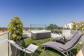 D Loft Sea and Golf
