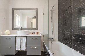 D Loft Sea and Golf