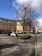 Large Apartment GLA Airport