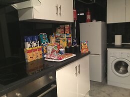 Paisley central luxury Rooms & Apartment