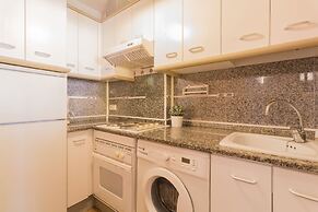 Apartamento Center Ref. 1019  by Iberplaya