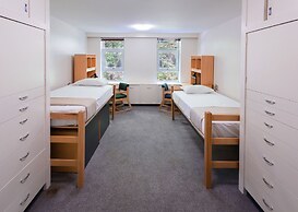 Pacific Spirit Hostel