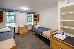 Pacific Spirit Hostel