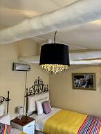 Casa Saphi