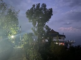 ES Deurali Resort.