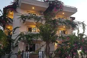 Selenya Apart Hotel