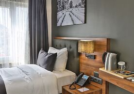 Azra Suite Otel