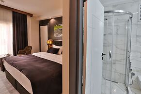 Azra Suite Otel