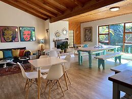 Dolphin Circle B&B