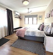 Dolphin Circle B&B
