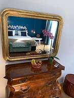 Old Town Lx Suites