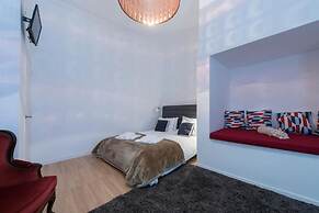 Old Town Lx Suites