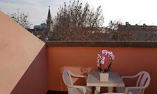 Hotel Antares