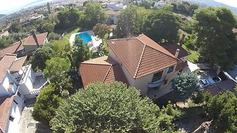 Anna's Mansion