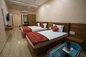 Hotel Balaji Palace