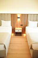 Lion City Hotel