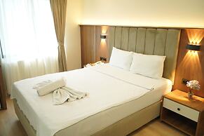 Lion City Hotel