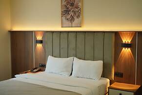 Lion City Hotel